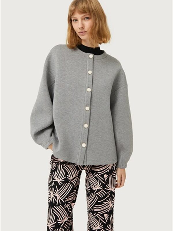 <p>
  Giacca in neoprene 
</p>Compania Fantastica