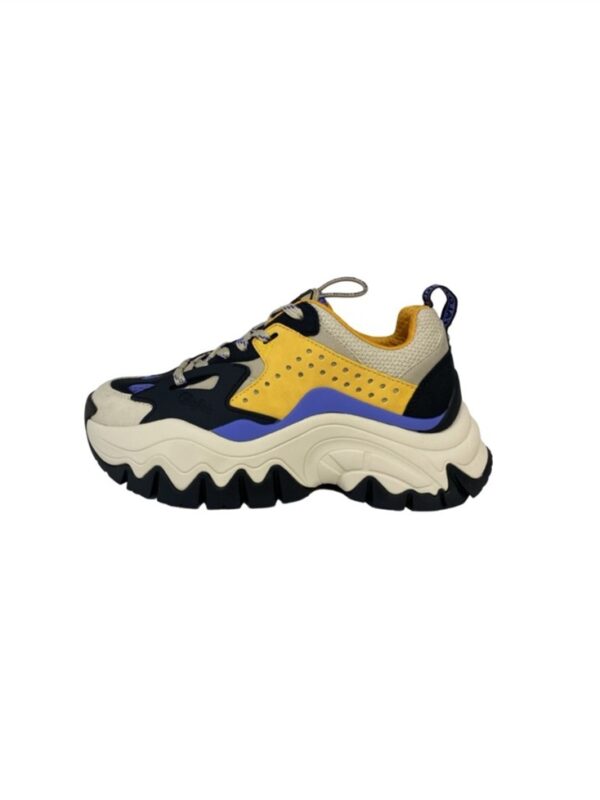 <p>
  Sneakers in nabuck vegana 
</p>Buffalo