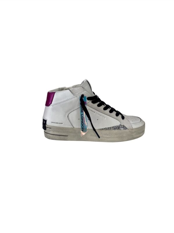 <p>
  Sneakers donna modello SK8 Deluxe Mid 
</p>Crime London