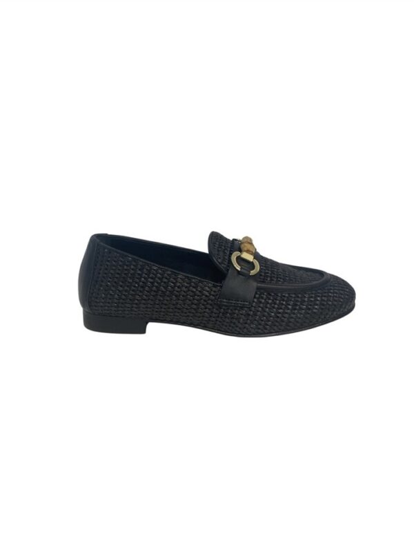 <p>
  Mocassino in pelle intrecciata con accessorio
</p>Poesie Veneziane