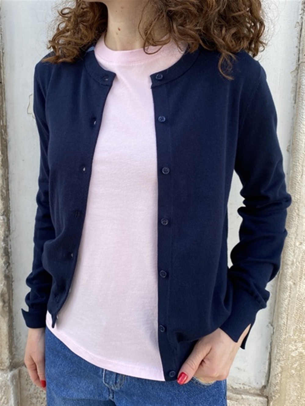 <p>
  Cardigan basic paricollo navy blue
</p>Sun 68