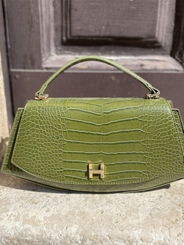 <p>
  Borsa in stampa cocco verde oliva
</p>Silvian Heach