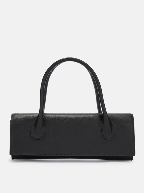 <p>
  Borsa rettangolare in vera pelle
</p>Silvian Heach