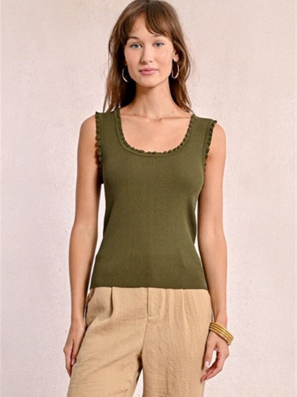 <p>
  Canotta a costine khaki
</p>Molly Bracken