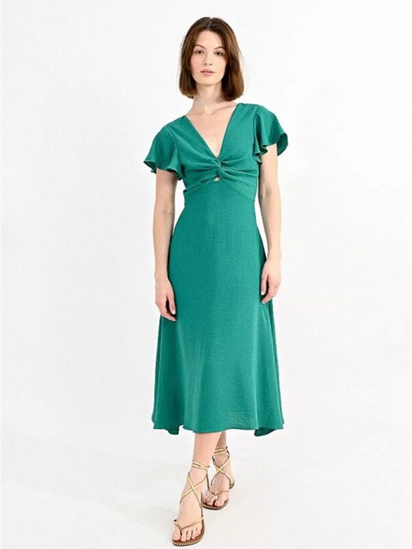 <p>
  Abito midi con maniche volant
</p>Molly Bracken