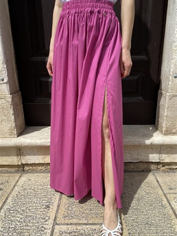 <p>
  Gonnellone in cotone con elastico in vita
</p>Le _Sarte _Del_Sole