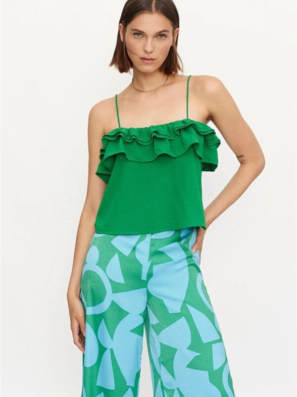 <p>
  Top con volant
</p>Compania Fantastica