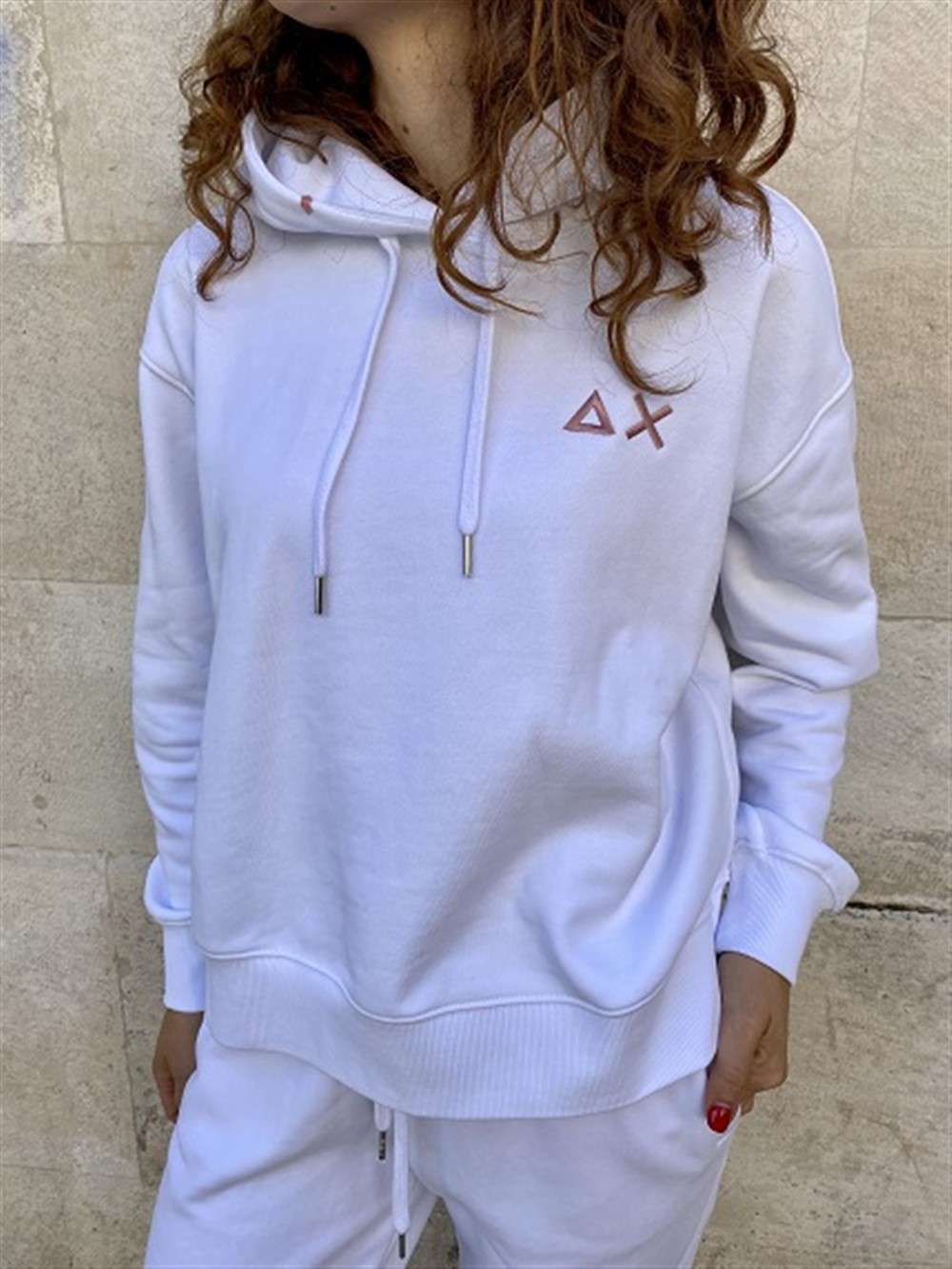 <p>
  F44204 HOODY COTTON FL.
</p>Sun 68