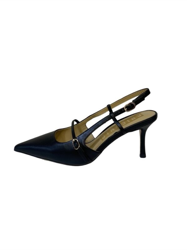 <p>
  Chanel nera con tacco 7 cm e cinturino orizzontale sullo scollo
</p>Chiconic