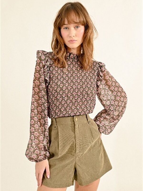 <p>
  Blusa a fantasia con maniche in trasparenza
</p>Molly Bracken