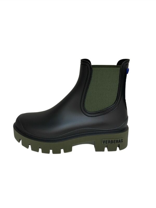 <p>
  Beatles in gomma NERO/MILITARE 
</p>Verbenas