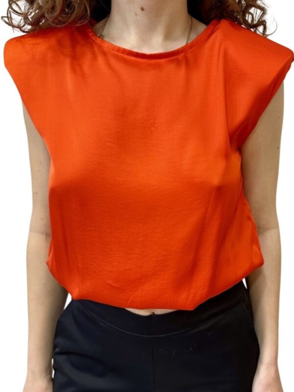 <p>
  Maglia smanicata con spalline
</p>Mariuccia Milano