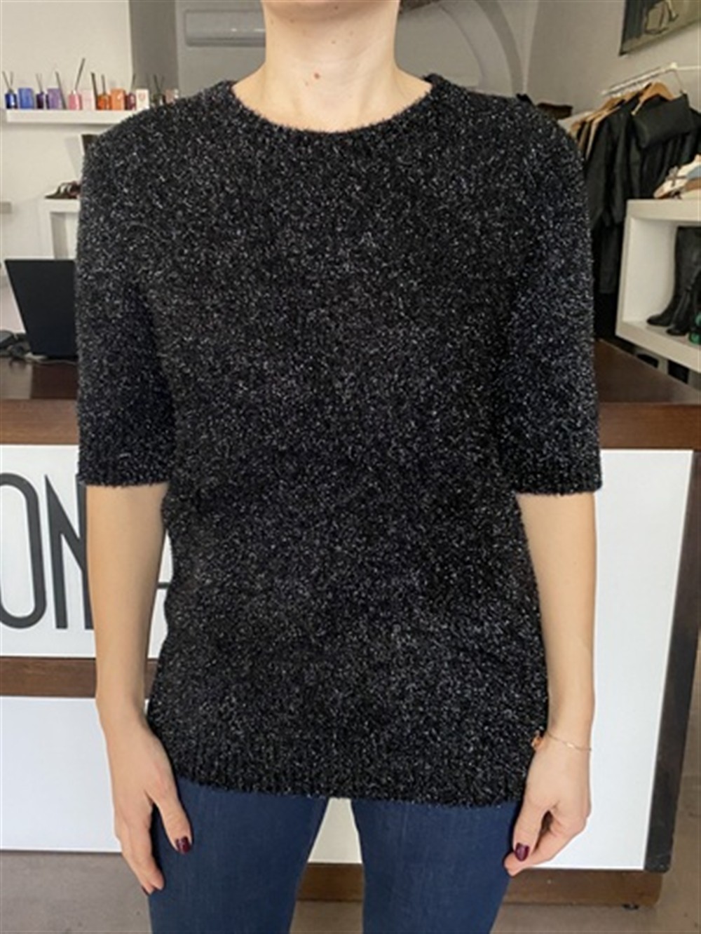 <p>
  Maglioncino a mezza manica texturizzato
</p>Silvian Heach