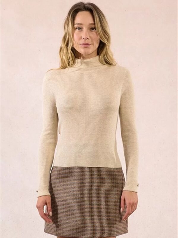 <p>
  Dolcevita a costine in lurex OFFWHITE
</p>Molly Bracken