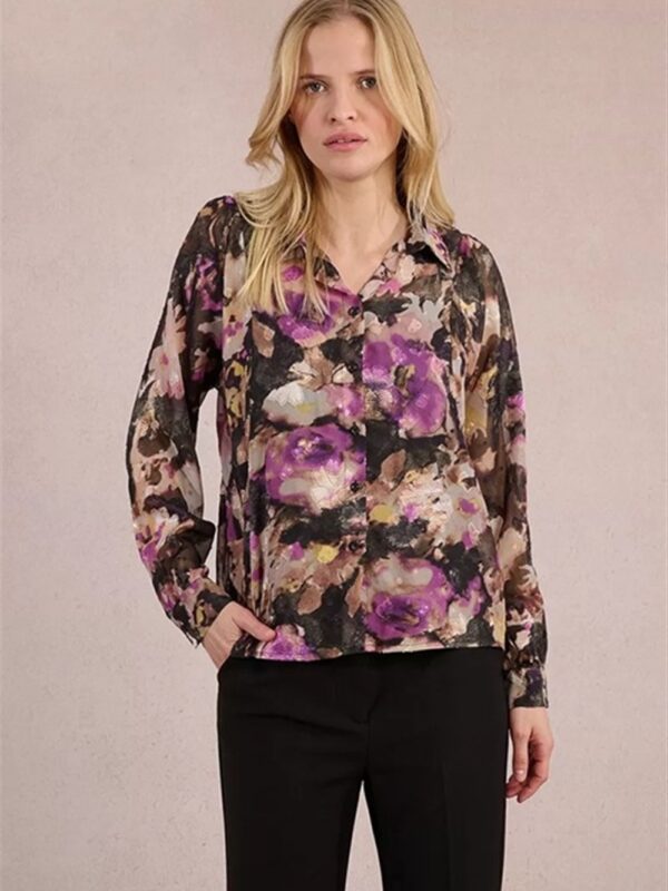 <p>
  Camicia in voile stampata
</p>Molly Bracken