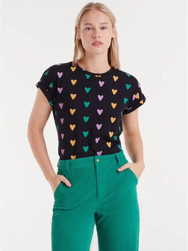 <p>
  T-shirt stampa cuoricini multicolor
</p>Compania Fantastica