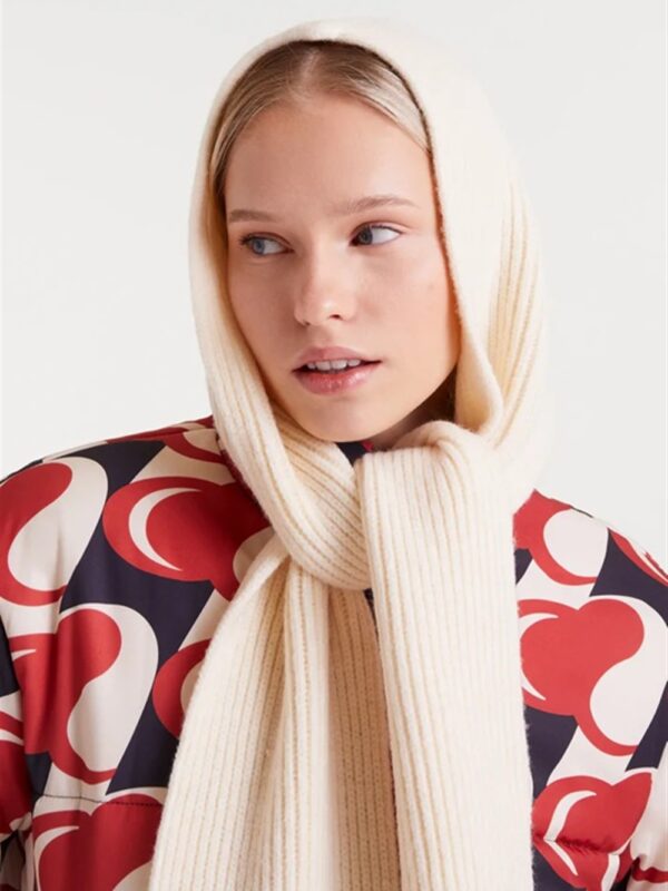 <p>
  Balaclava PANNA
</p>Compania Fantastica