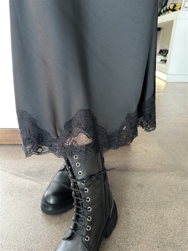 Gonna in satin con pizzo sotto Dixie Montecarlo Store