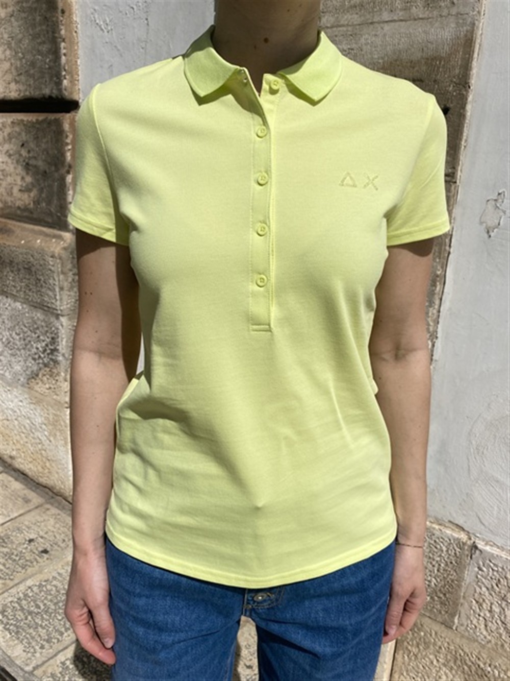 <p>
  Polo basic giallo limone
</p>Sun 68