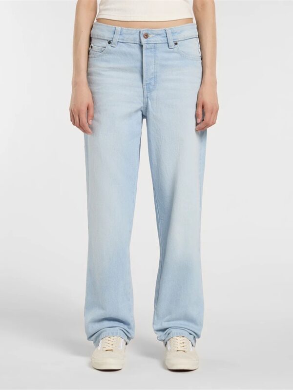 <p>
  984 RELAXED STRAIGHT JEANS W FOG BLUE
</p>Dickies