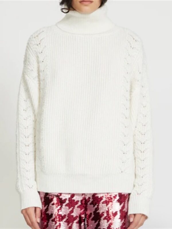 <p>
  Lupetto oversize
</p>Silvian Heach