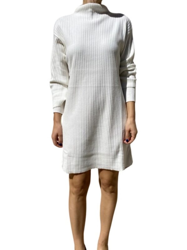 <p>
  Vestito in maglia 
</p>Mariuccia Milano