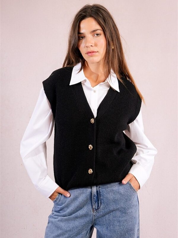 <p>
  Gilet in maglia con bottoni oro NERO
</p>Molly Bracken