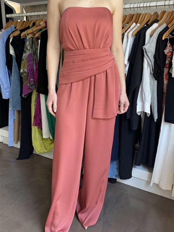 <p>
  Tuta con corpino steccato
</p>Tolérance Couture