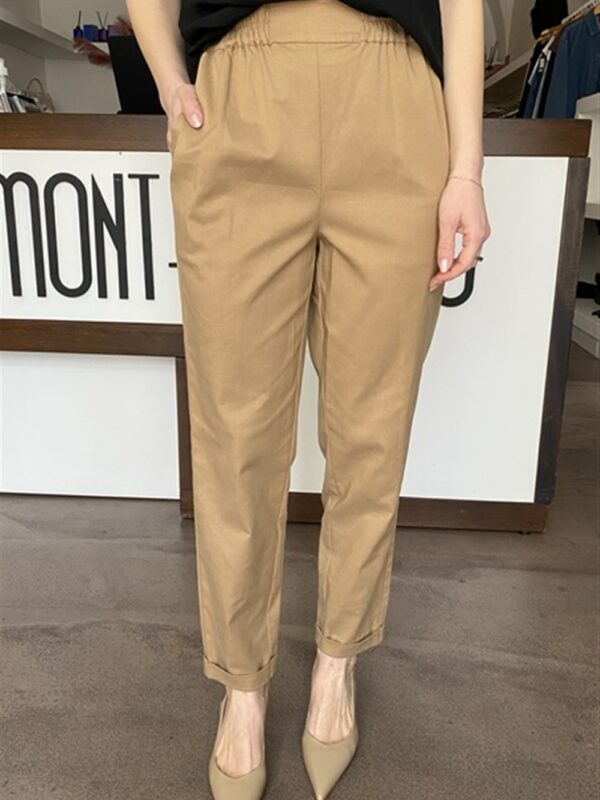 <p>
Pantalone a sigaretta con piega sul fondo ed elastico in vita
</p>Le _Sarte _Del_Sole