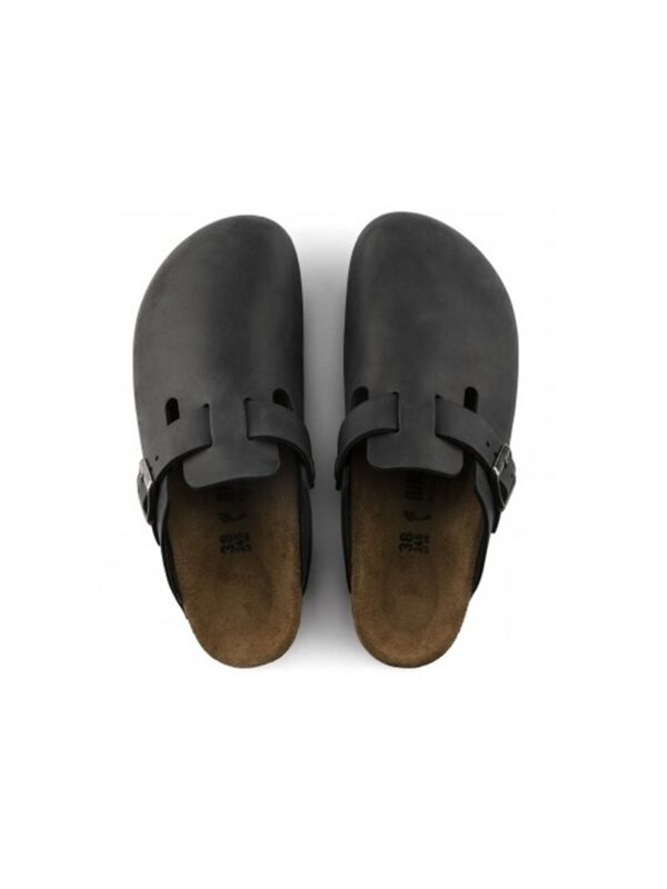 <p>
  Boston Oiled Leather BLACK - Calzata Stretta 
</p>Birkenstock