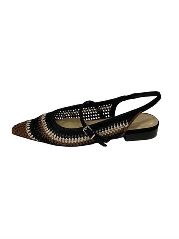 <p>
  Slingback in macramé a 3 colori con sottopiede soft
</p>Uma Parker