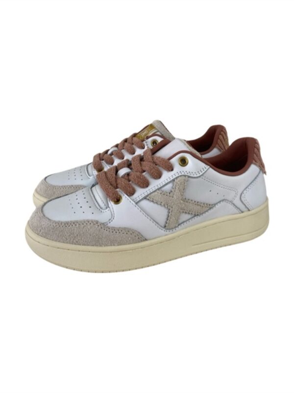 <p>
  LEGIT 131 - Sneakers Munich
</p>Munich