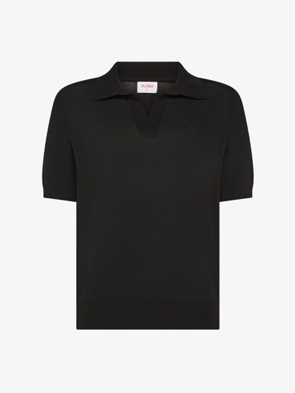 <p>
Polo in viscosa nero
</p>Sun 68