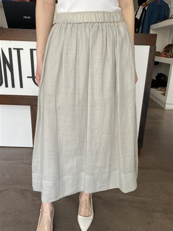 <p>
Gonna midi in lino con elastico in vita
</p>Silvian Heach