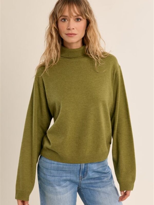 <p>
Maglioncino collo alto
</p>Molly Bracken